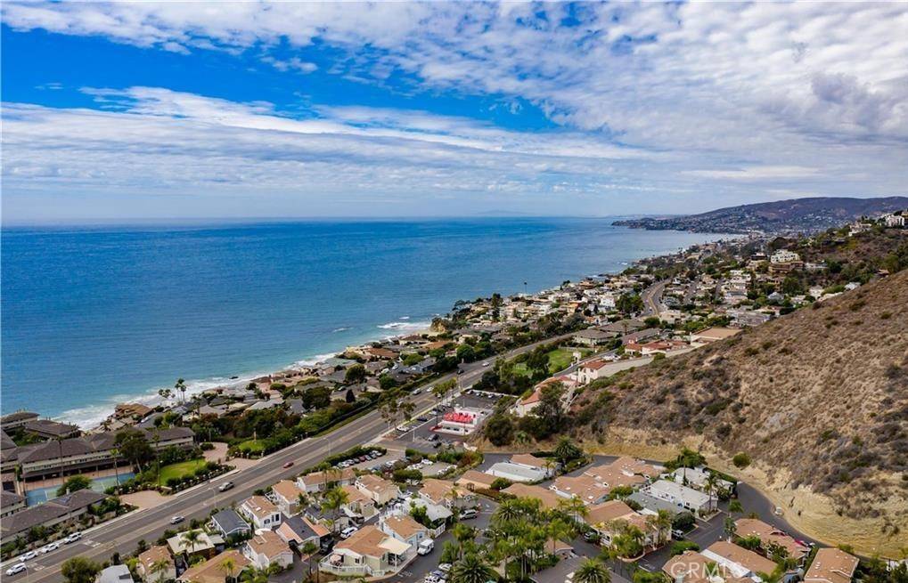 Laguna Beach, CA 92651,30802 Coast #G11