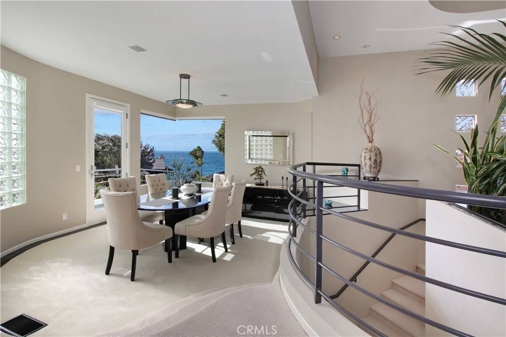 Laguna Beach, CA 92651,730 Kendall DR