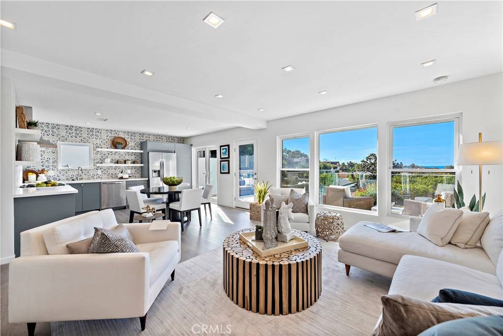 Laguna Beach, CA 92651,342 Y PL