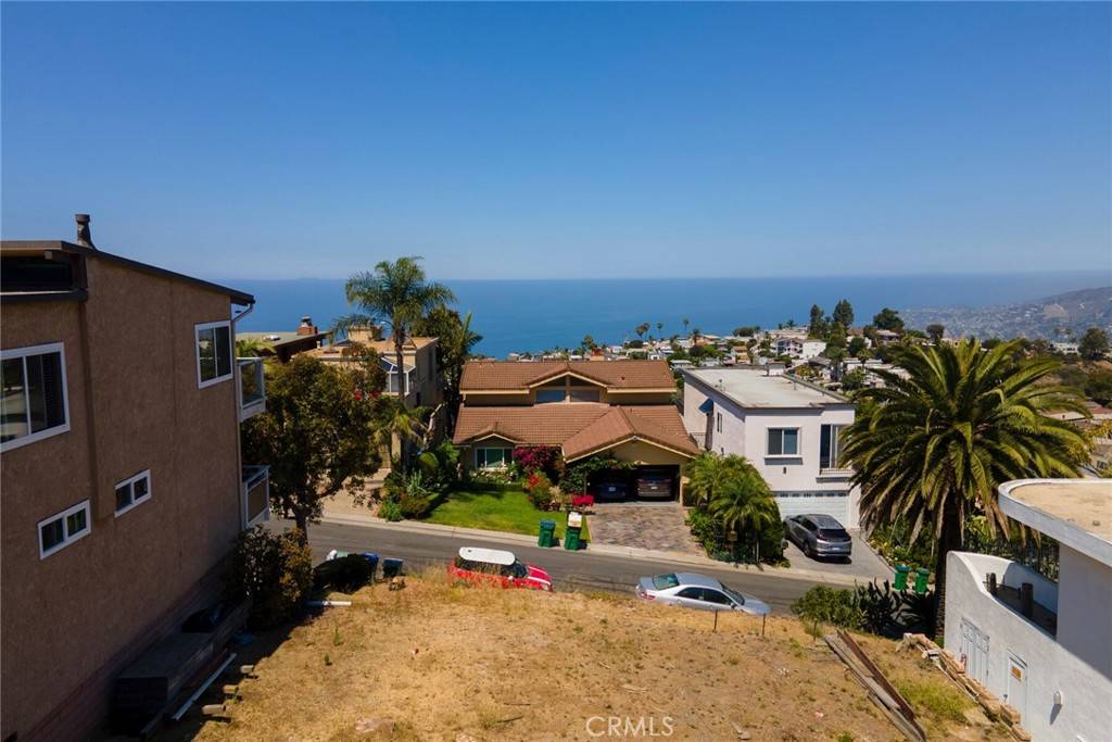 Laguna Beach, CA 92651,1028 Tia Juana