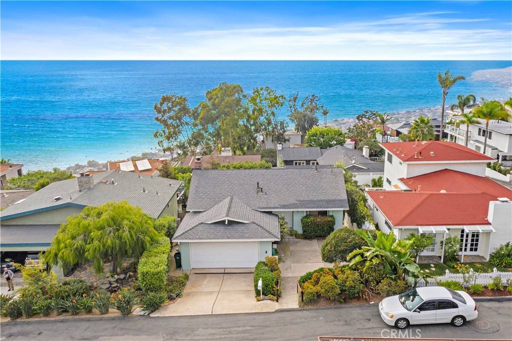 Laguna Beach, CA 92651,975 Katella ST