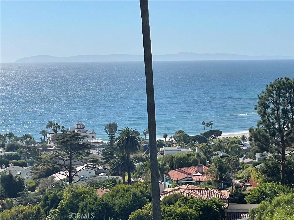 Laguna Beach, CA 92651,1061 Skyline DR