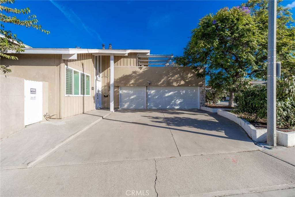 Seal Beach, CA 90740,3521 Pansy CIR