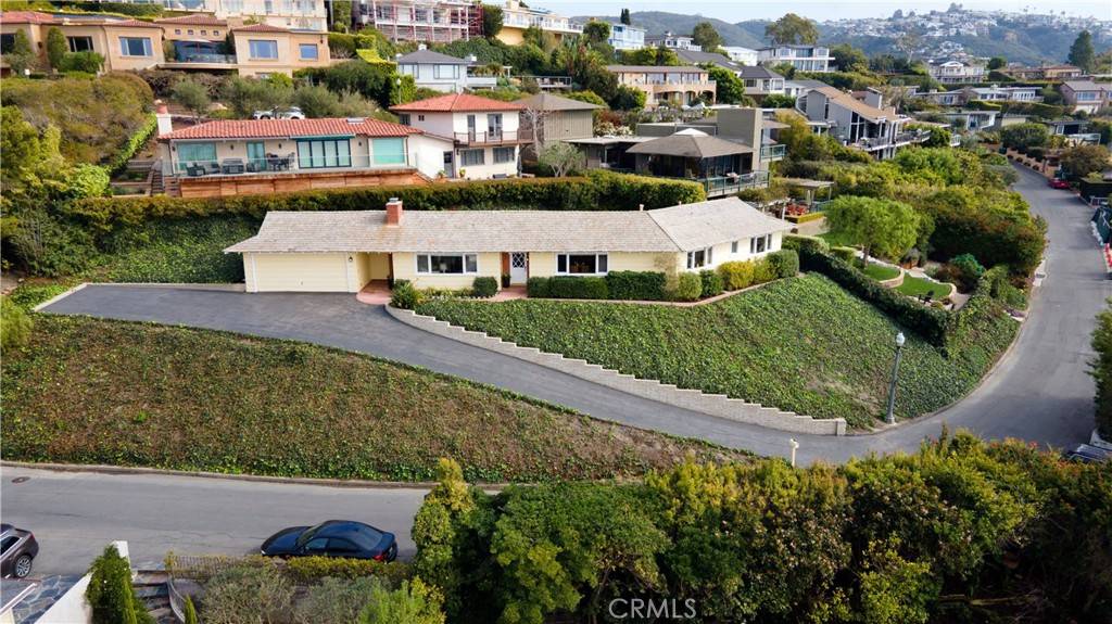 Laguna Beach, CA 92651,748 Buena Vista WAY