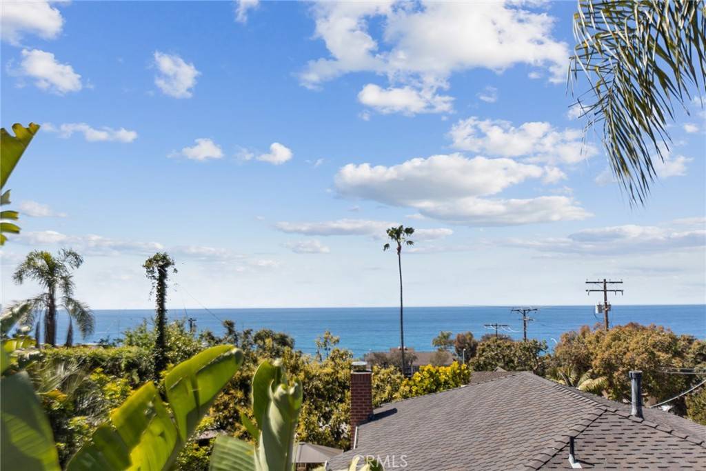 Laguna Beach, CA 92651,31560 Eagle Rock WAY