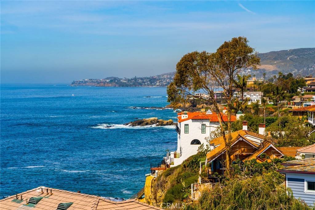 Laguna Beach, CA 92651,2664 Victoria DR