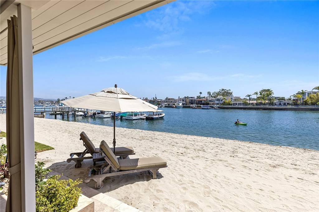 Newport Beach, CA 92660,7 Beacon Bay