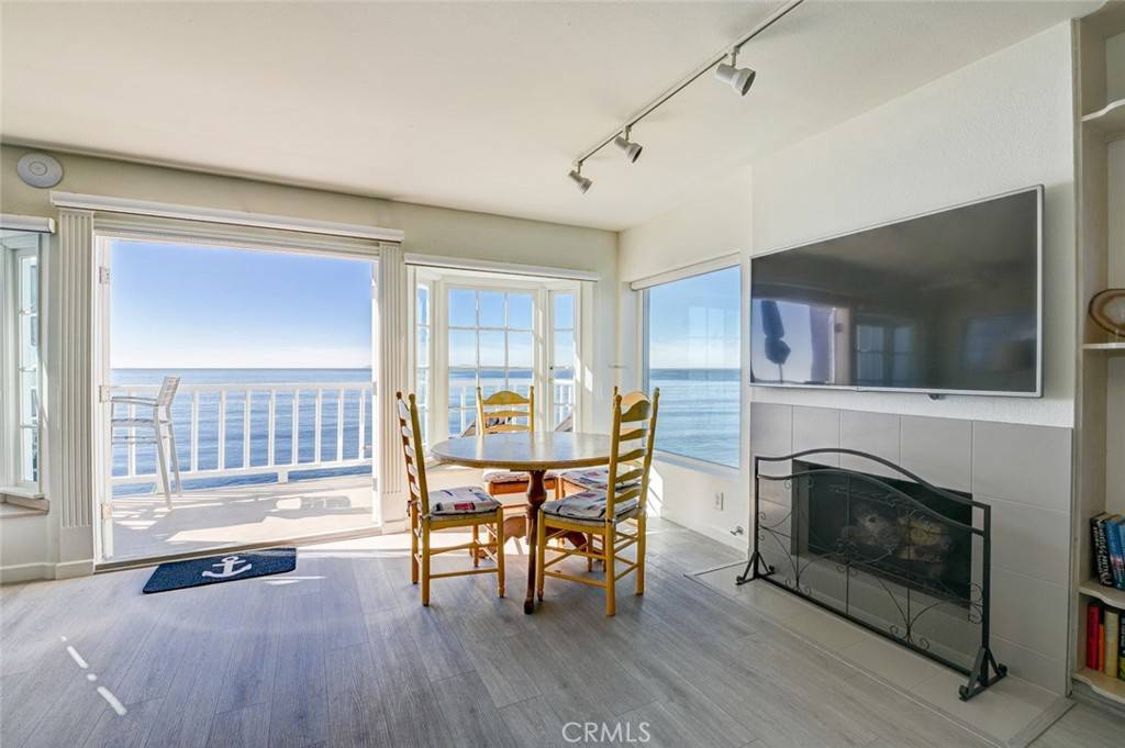 Laguna Beach, CA 92651,1021 Gaviota DR