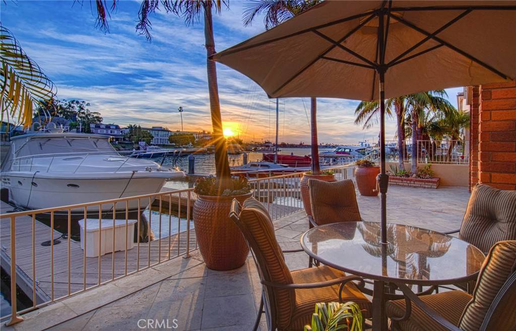 Newport Beach, CA 92660,25 Linda Isle