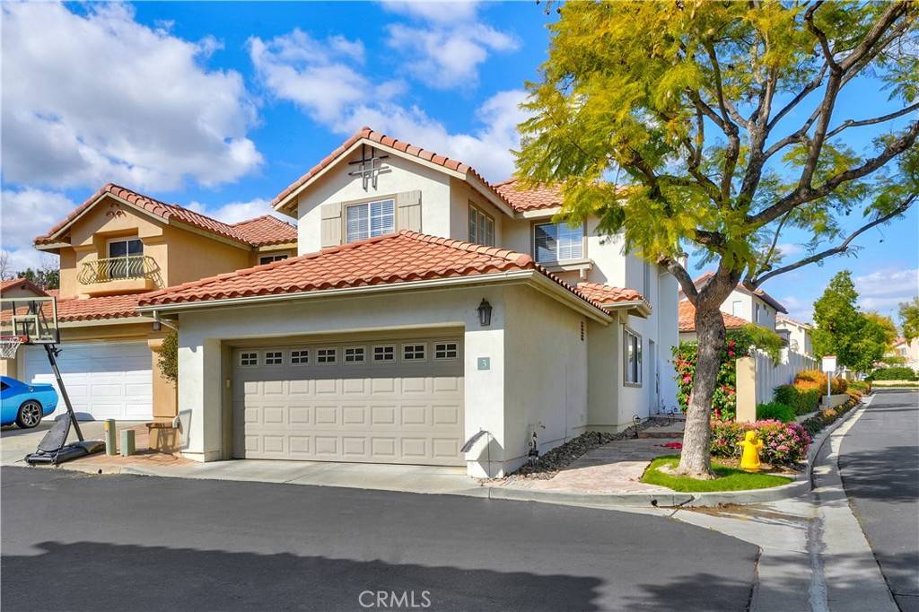 Rancho Santa Margarita, CA 92688,3 Via Floria