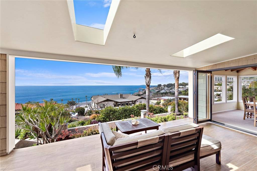 Laguna Beach, CA 92651,31152 Monterey ST