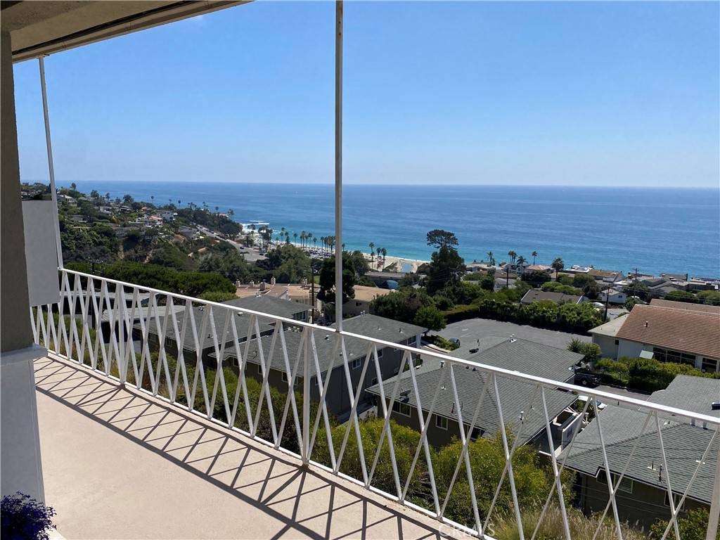 Laguna Beach, CA 92651,21722 Ocean Vista DR #E