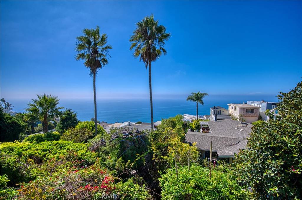 Laguna Beach, CA 92651,865 La Mirada ST