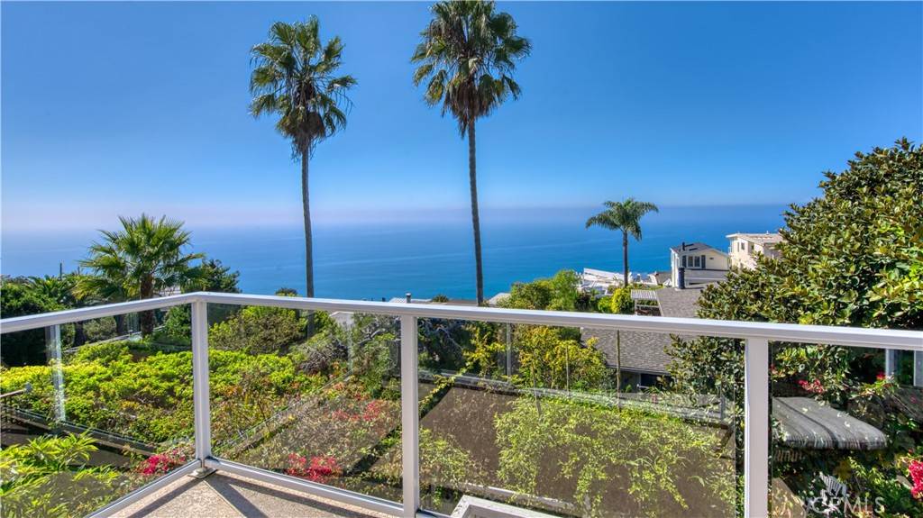 Laguna Beach, CA 92651,865 La Mirada ST