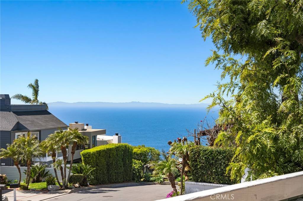 Laguna Beach, CA 92651,2559 Bonita