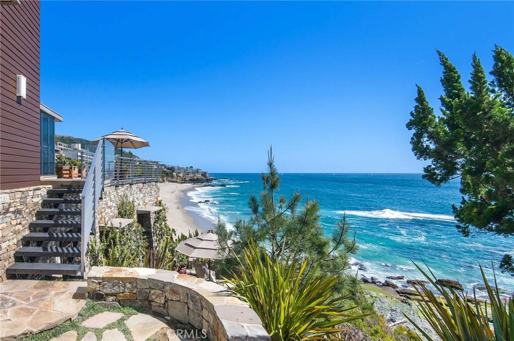 Laguna Beach, CA 92651,15 Camel Point DR