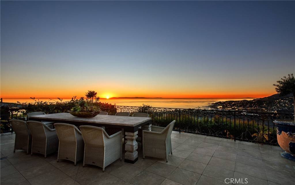 Laguna Beach, CA 92651,1330 Temple Hills DR