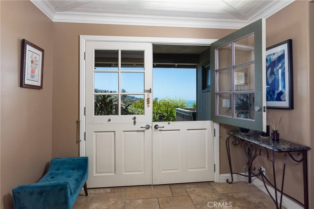 Laguna Beach, CA 92651,1396 Terrace WAY