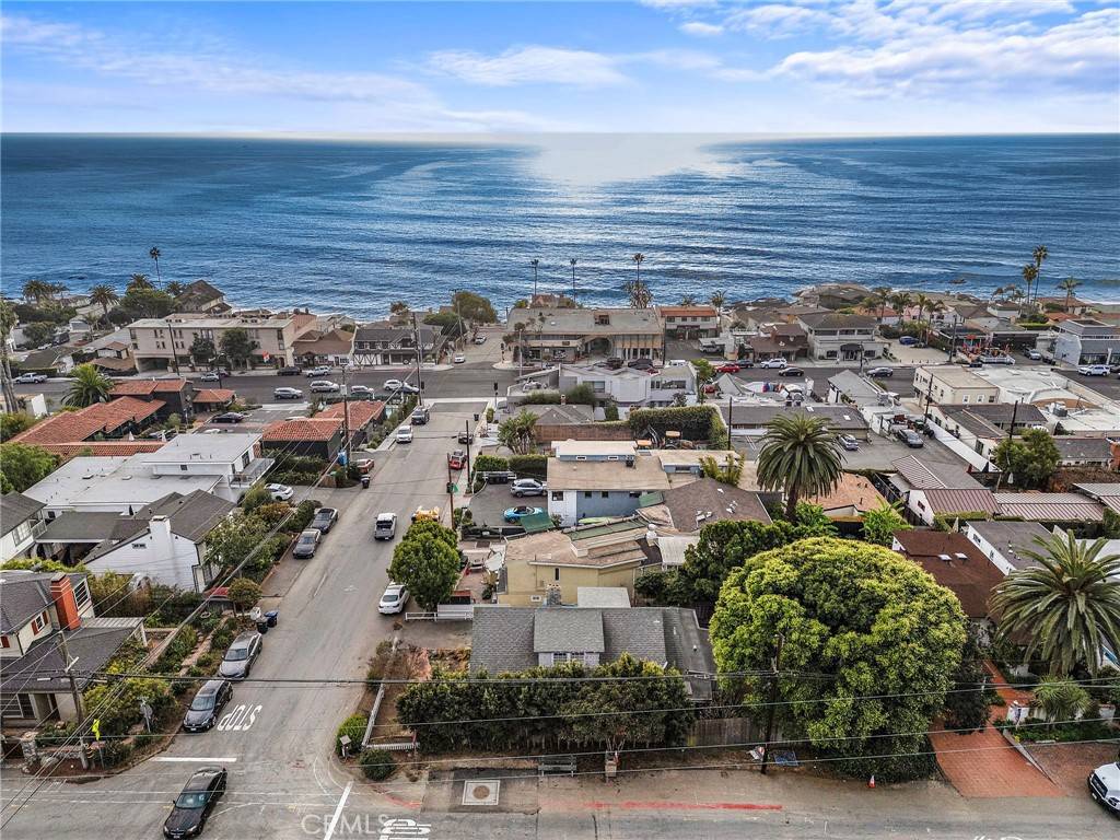 Laguna Beach, CA 92651,290 Diamond St