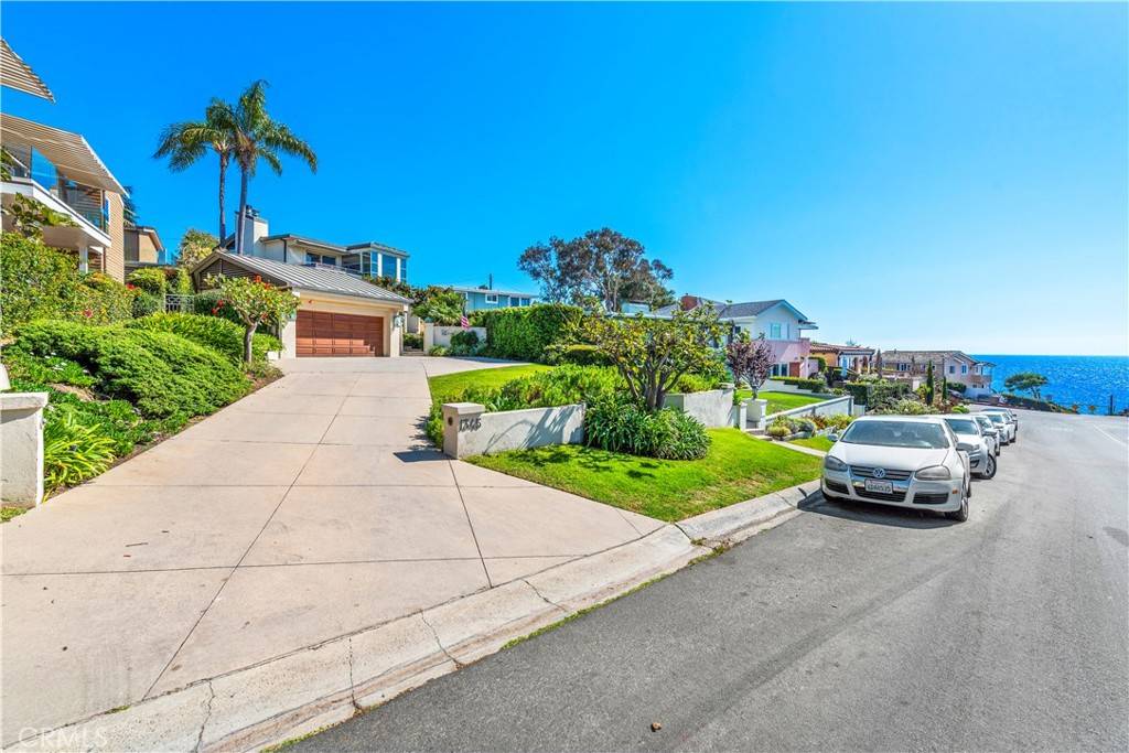 Laguna Beach, CA 92651,1345 Cliff DR