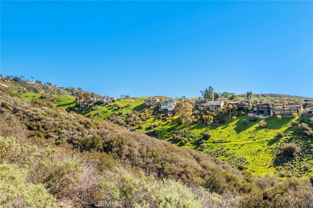 1477 Cerritos Laguna Beach, CA 92651