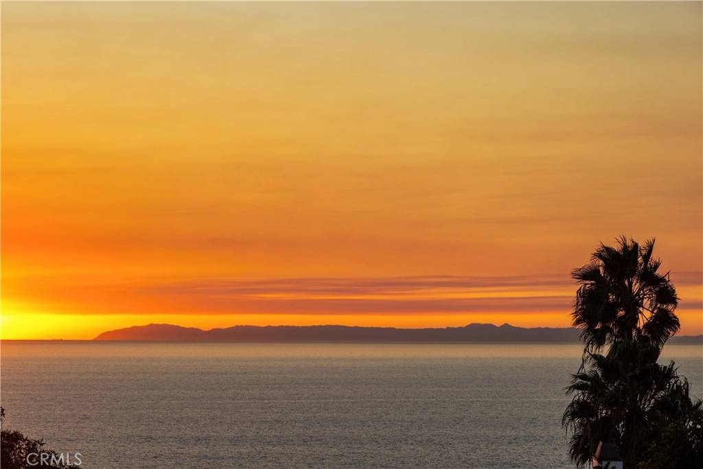 Laguna Beach, CA 92651,79 S La Senda DR