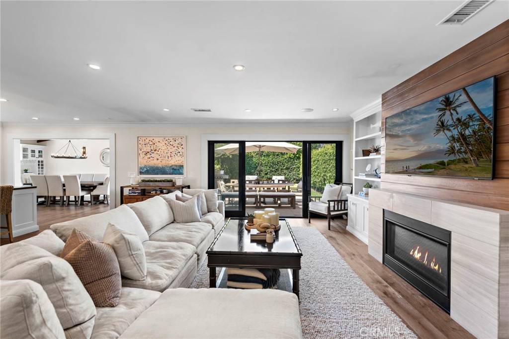 Corona Del Mar, CA 92625,1300 Santanella