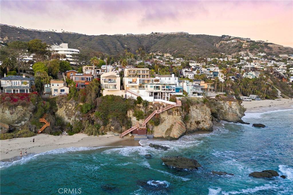 Laguna Beach, CA 92651,31877 Circle DR