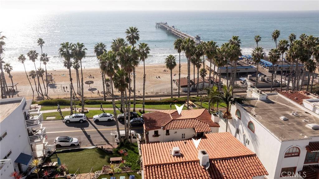 San Clemente, CA 92672,606 Avenida Victoria