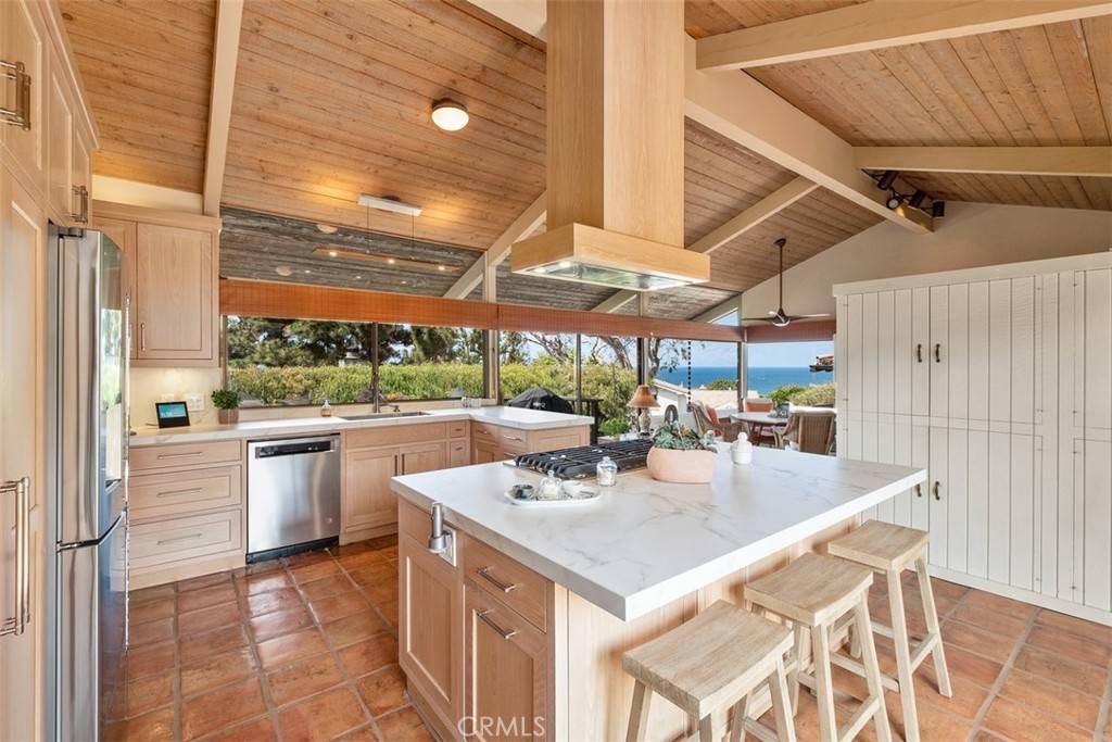 Laguna Beach, CA 92651,2 N Alta Mira RD