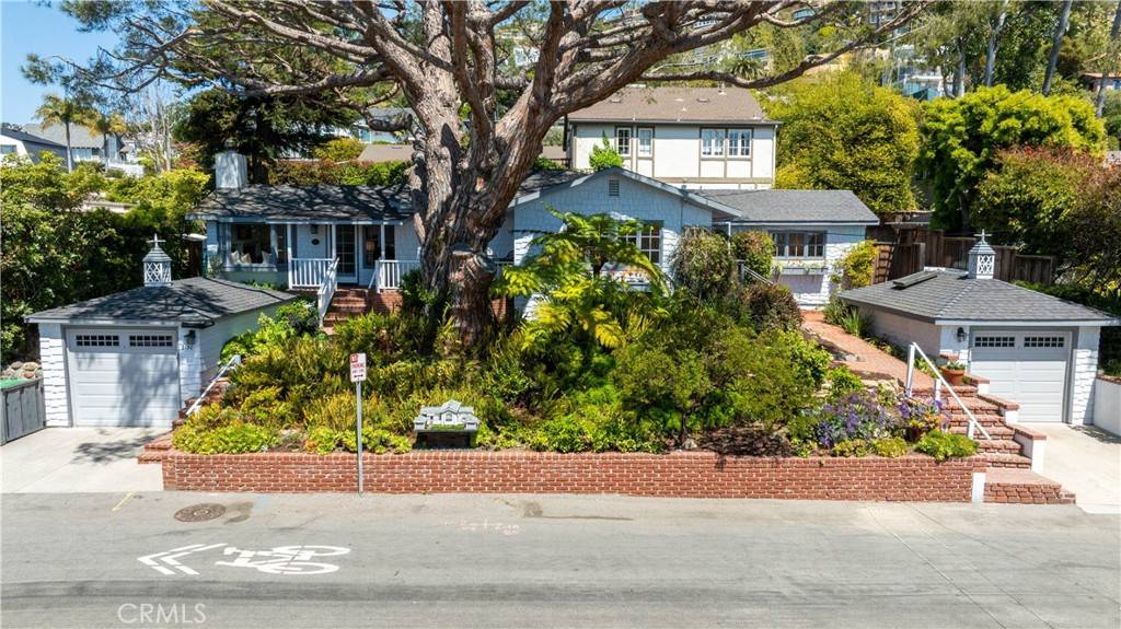 Laguna Beach, CA 92651,2130 Glenneyre ST