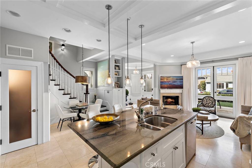 Corona Del Mar, CA 92625,516 Poinsettia AVE #A