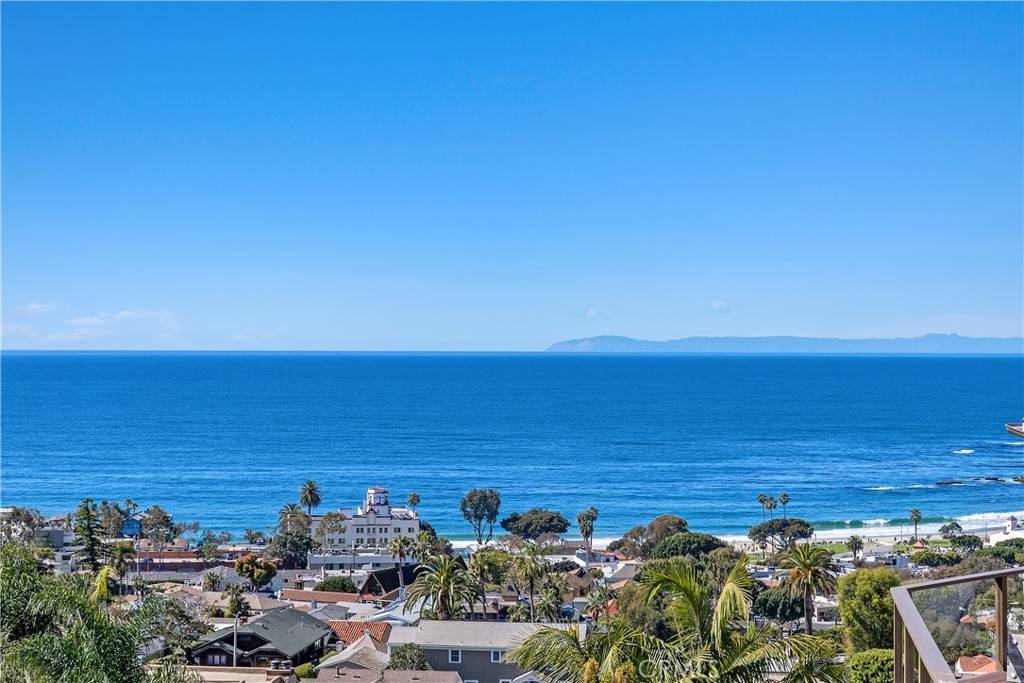 Laguna Beach, CA 92651,535 Mystic Way
