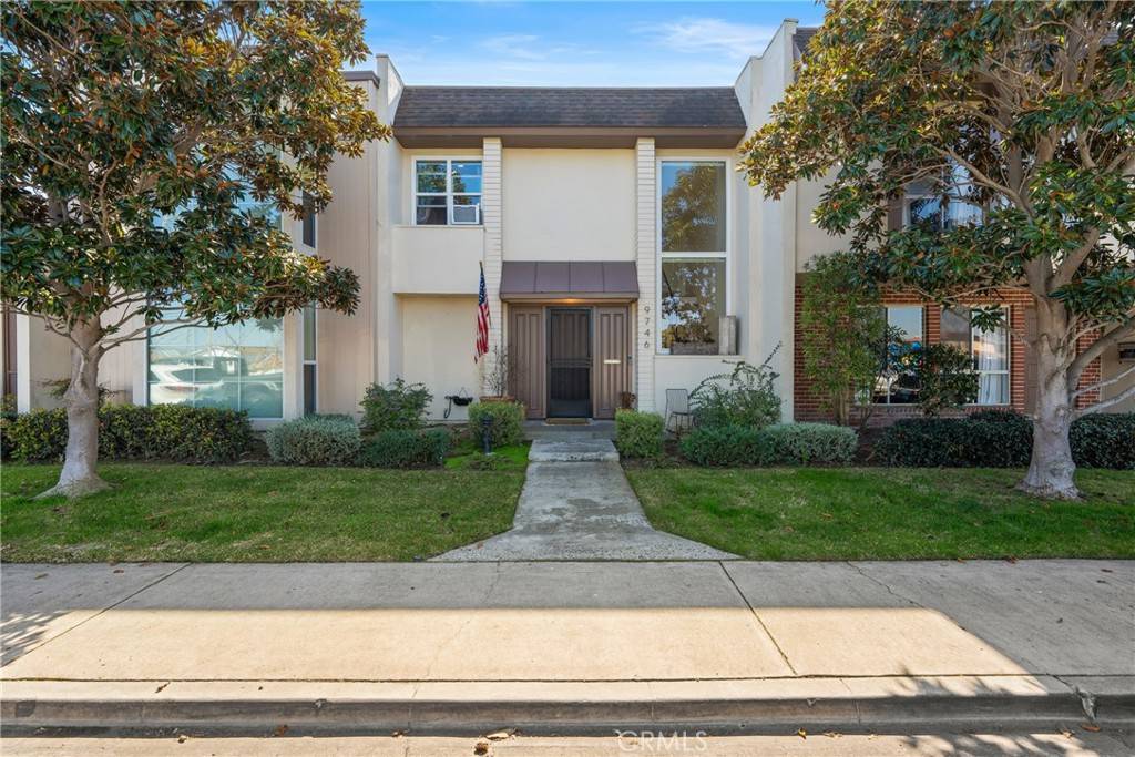 Huntington Beach, CA 92646,9746 Bluereef DR