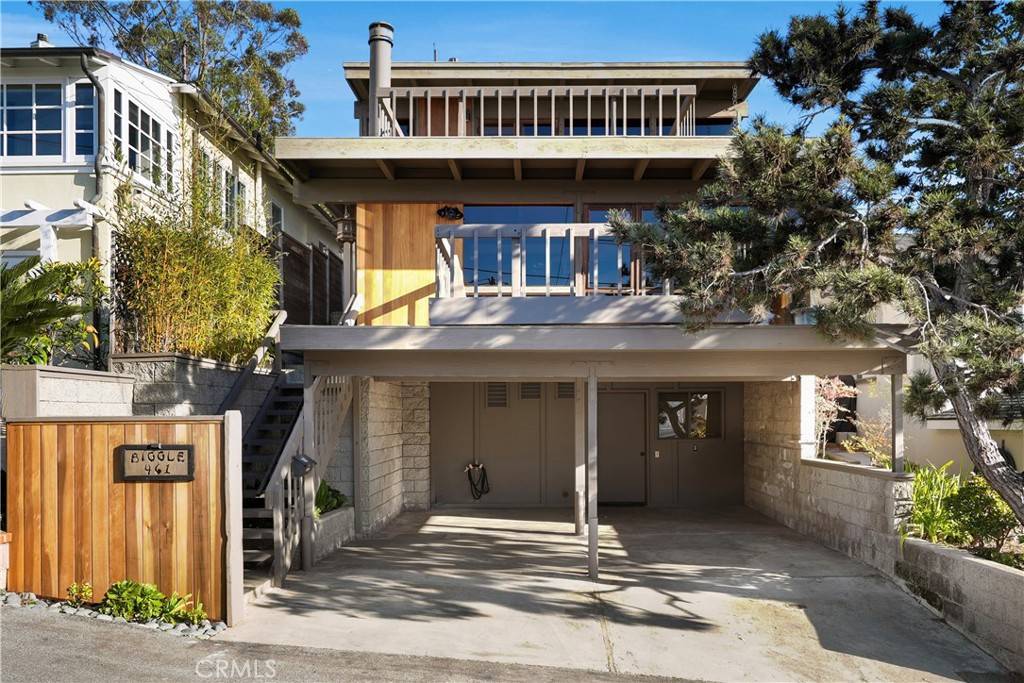 Laguna Beach, CA 92651,461 Osgood CT