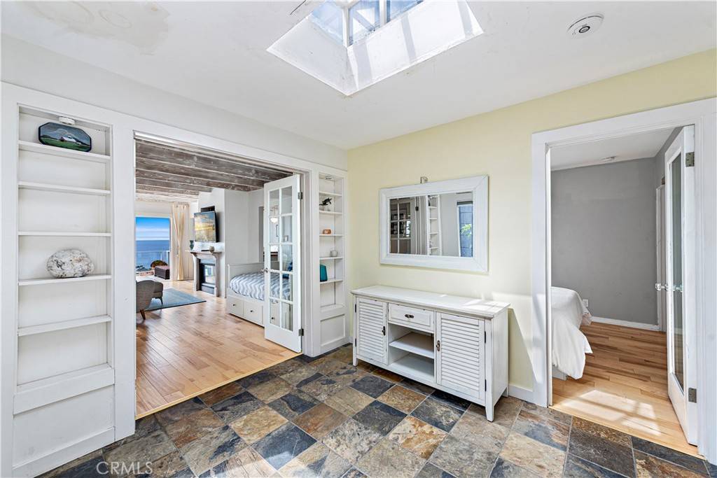 Laguna Beach, CA 92651,2873 Rounsevel