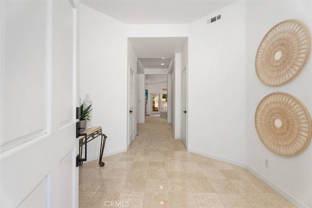 San Juan Capistrano, CA 92675,10 Plaza Baja Del Sol