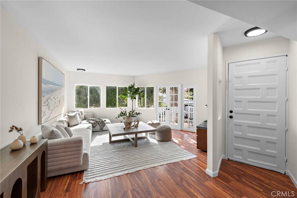 Laguna Beach, CA 92651,2120 Ocean WAY