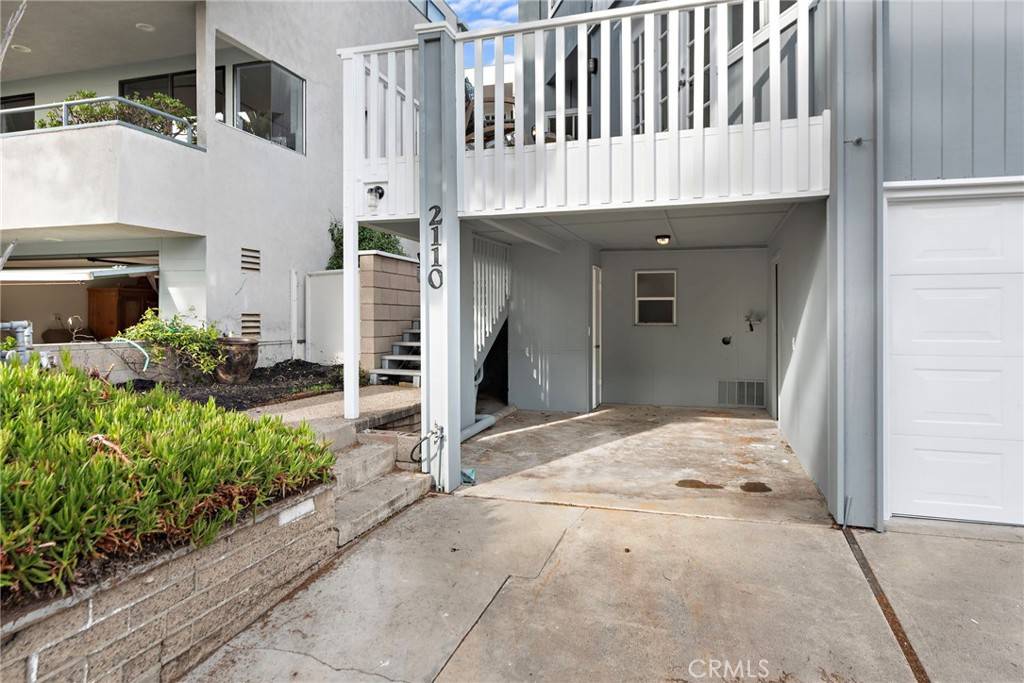Laguna Beach, CA 92651,2120 Ocean WAY
