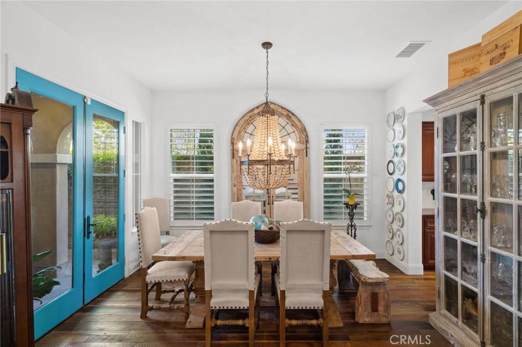 Aliso Viejo, CA 92656,27 Santa Barbara