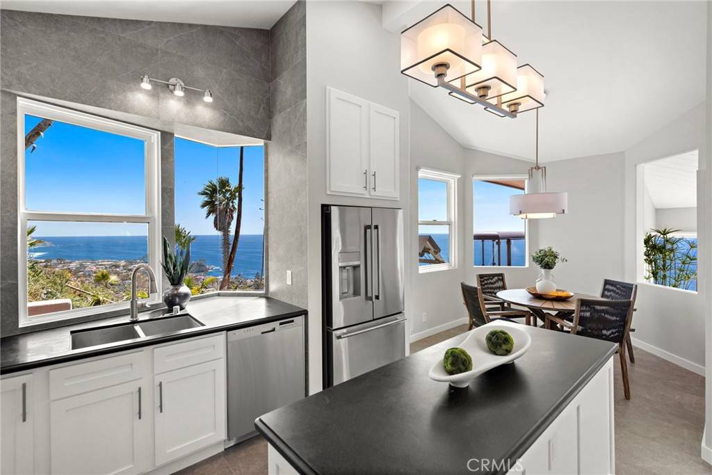 Laguna Beach, CA 92651,15 Vista De Catalina N