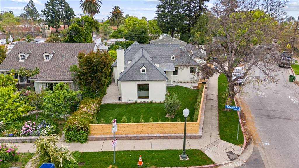 Los Angeles, CA 90024,10584 Wellworth AVE