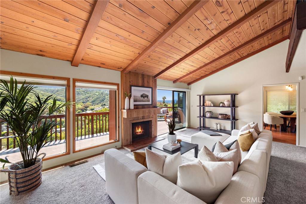 Laguna Beach, CA 92651,1362 Morningside DR