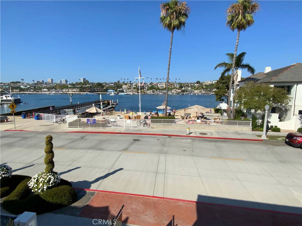 Newport Beach, CA 92661,2137 Channel RD