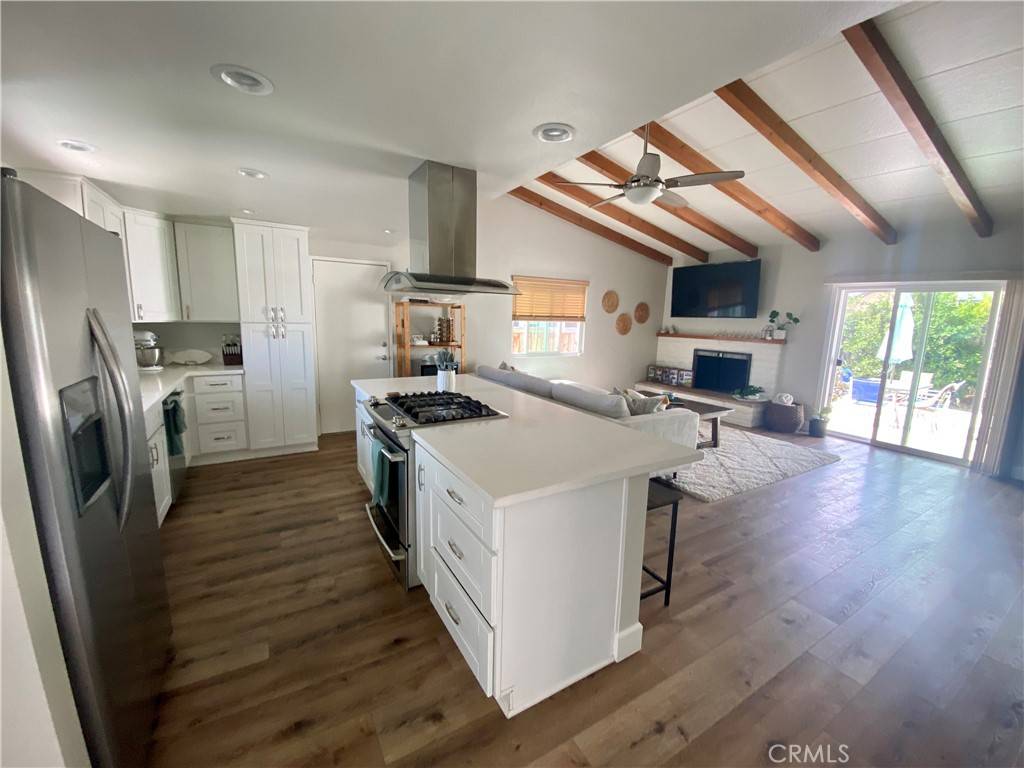 San Clemente, CA 92672,172 W Avenida Junipero