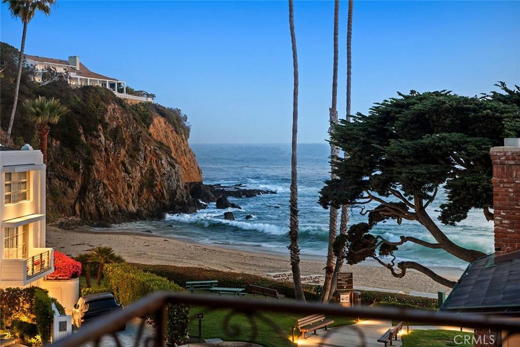 Laguna Beach, CA 92651,64 Emerald Bay