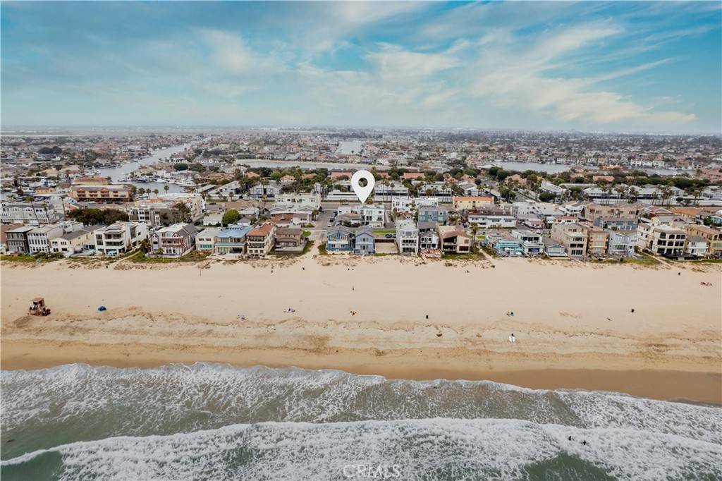 Sunset Beach, CA 90742,17016 7th ST