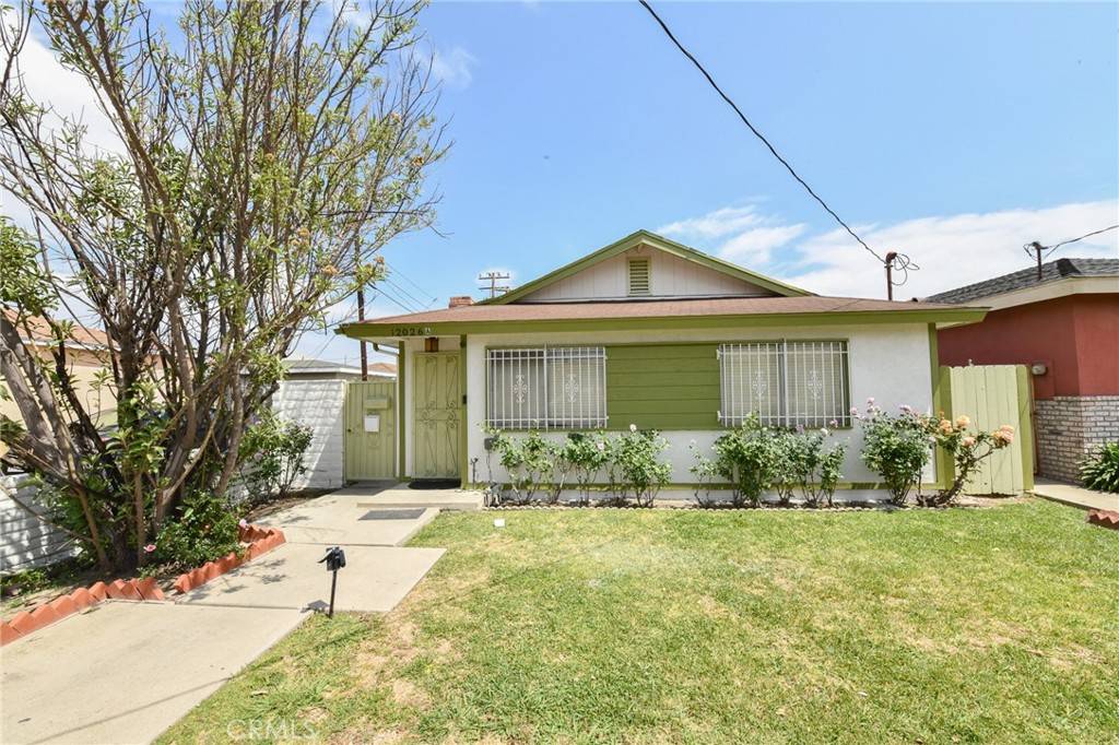 Hawthorne, CA 90250,12026 York AVE
