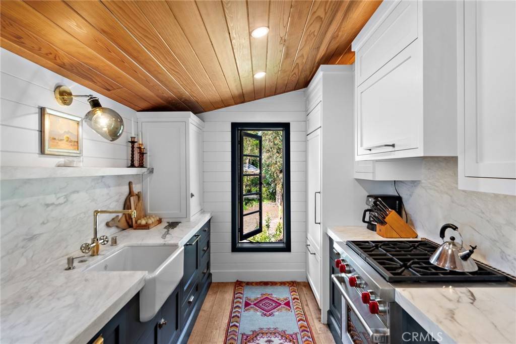Laguna Beach, CA 92651,31793 5th AVE