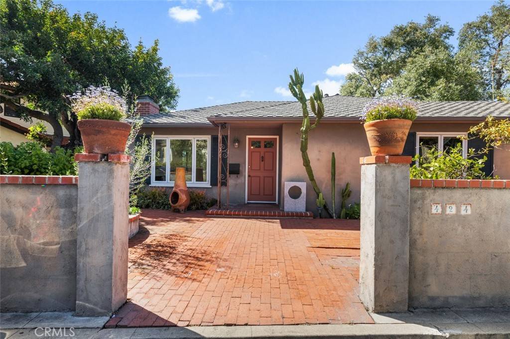 Laguna Beach, CA 92651,424 Los Robles